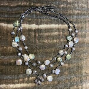 Baroque pearls necklace